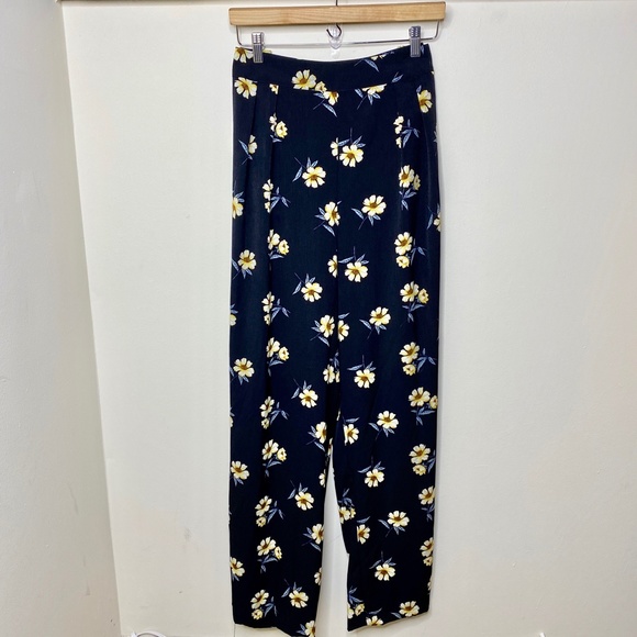 Xhilaration Black Daisy Print 90's Plazzo Pant NWT - Picture 2 of 6